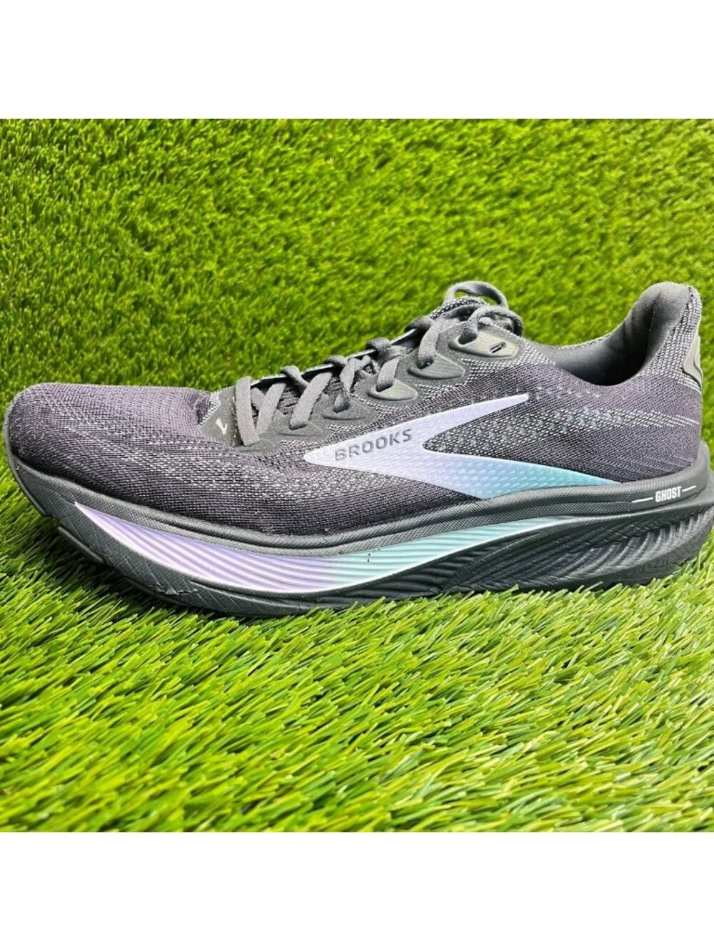 Brooks Ghost 17 Womens Size 10 Gray Black Purple Athletic Running Shoes Sneakers